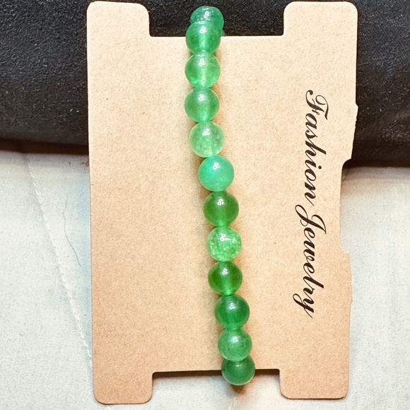 Green Quartz Crystal Beaded Stretchy Bracelet Dyed Stone - Picture 7 of 9